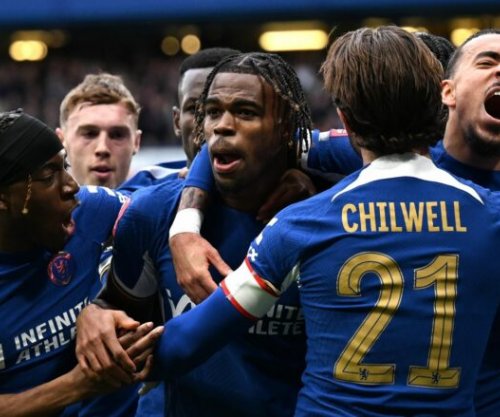 Chelsea po përpiqet t’i shesë katër lojtarë te Borussia Dortmund