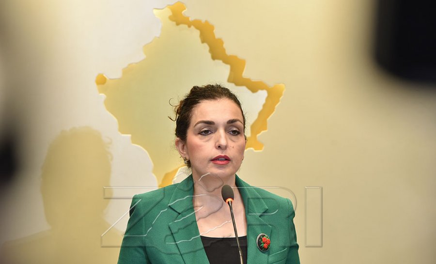 Analistët për vendimin e Osmanit: Huqje, tërheqja e kërkesës s’e ndalon domosdoshmërisht trajtimin e saj