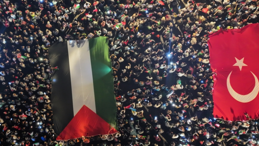 Mijëra njerëz protestojnë në Stamboll kundër Izraelit: Bëhu shpresë për Gazën