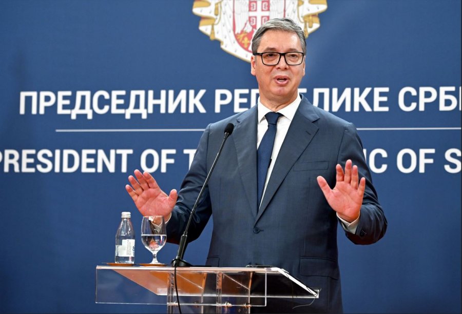 Vuçiqi nuk do të kandidojë më për president të Serbisë