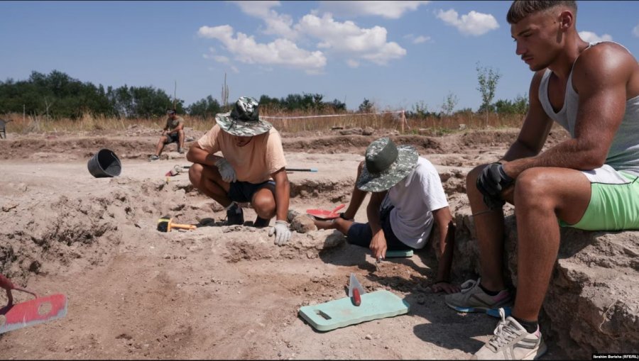 Fjalët e perandorit Justinian zbulojnë vitin kur e ndërtoi bazilikën në qytetin e lashtë në Dardani
