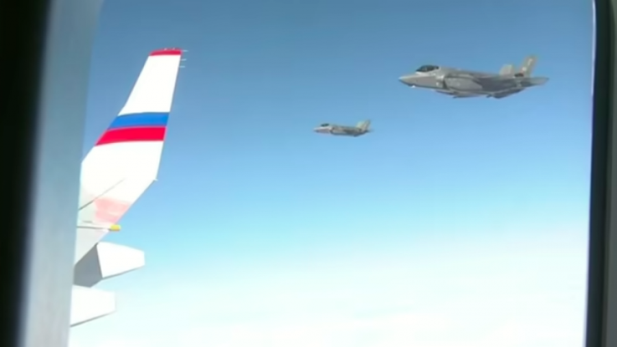 Aeroplanët luftarakë amerikanë shoqërojnë aeroplanin e Putinit jashtë Alaskës,