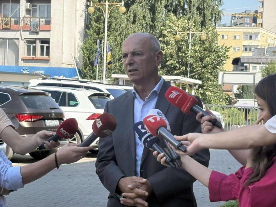 Nura: Shpresoj që LVV-ja ka reflektuar dhe i ka parë dëmet e bëra