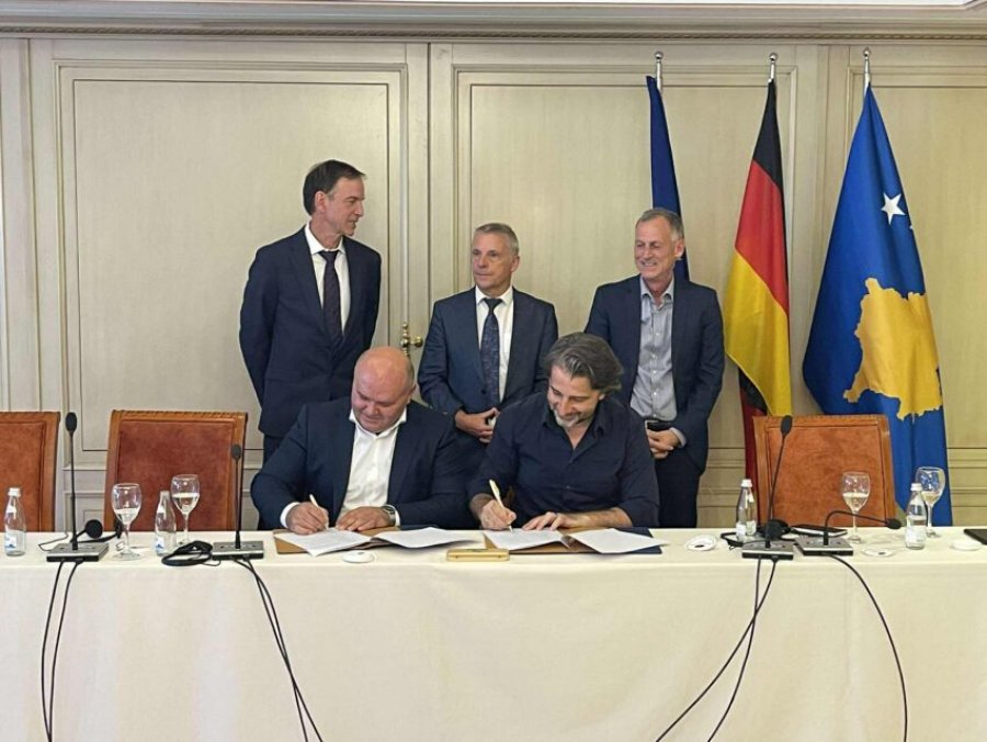 Nënshkruhet marrëveshja në vlerë prej 53 milionë eurove për projektin e ujërave të zeza, mbështetje edhe nga Gjermania