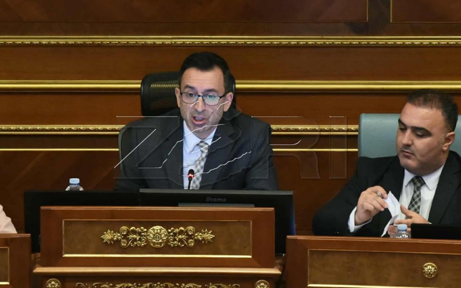 Rexhaj: Haradinaj e bullizon Bashën duke i thënë “defatore”, e ka personale me të