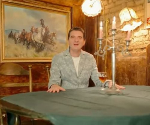 Gazmend Mehmeti sjell premierën emocionuese “Manushaqe”