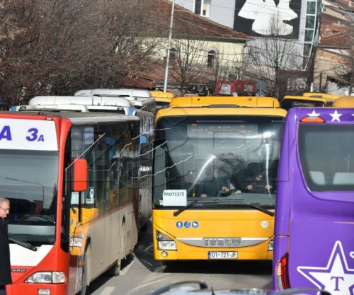 Transportuesit privatë dhe ata të Trafikut Urban sonte vendosin nëse kthehen në punë nesër