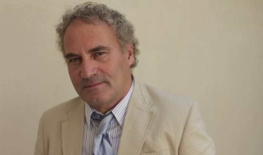 73-vjetori i lindjes së Visar Zhitit, një prej zërave më të fuqishëm të letërsisë sonë