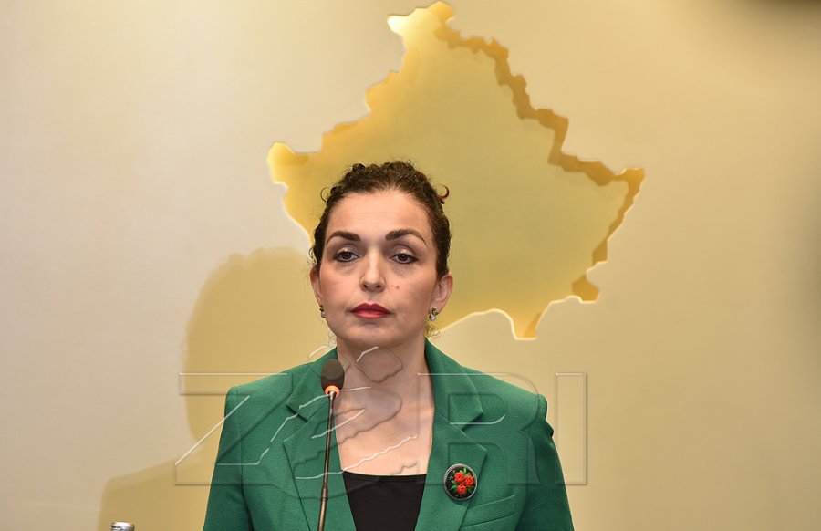 Presidentja dekoron aktivistët për të drejtat e personave me nevoja të veçanta