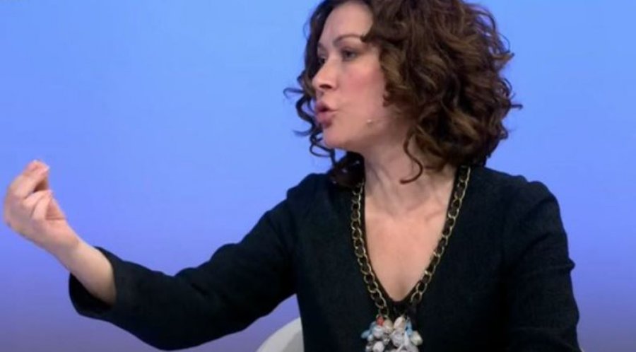 Aktorja Egla Ceno dorëhiqet nga teatri “Skampa”: S’më japin rrogën