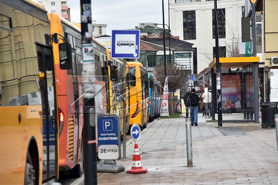 “Trafiku Urban” paralajmëron ndërprerje të shërbimeve, nga 13 shkurti në grevë