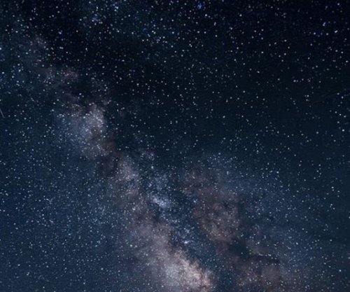 Shkencëtarët zbulojnë një galaktikë të re gjigande