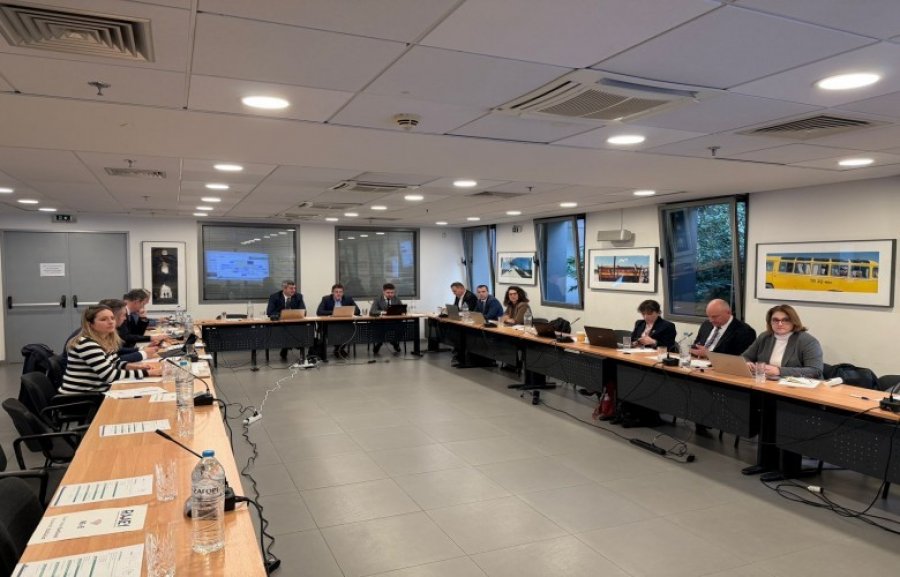 Kreu i ZRRE-së në Athinë, flet për tregun energjetik