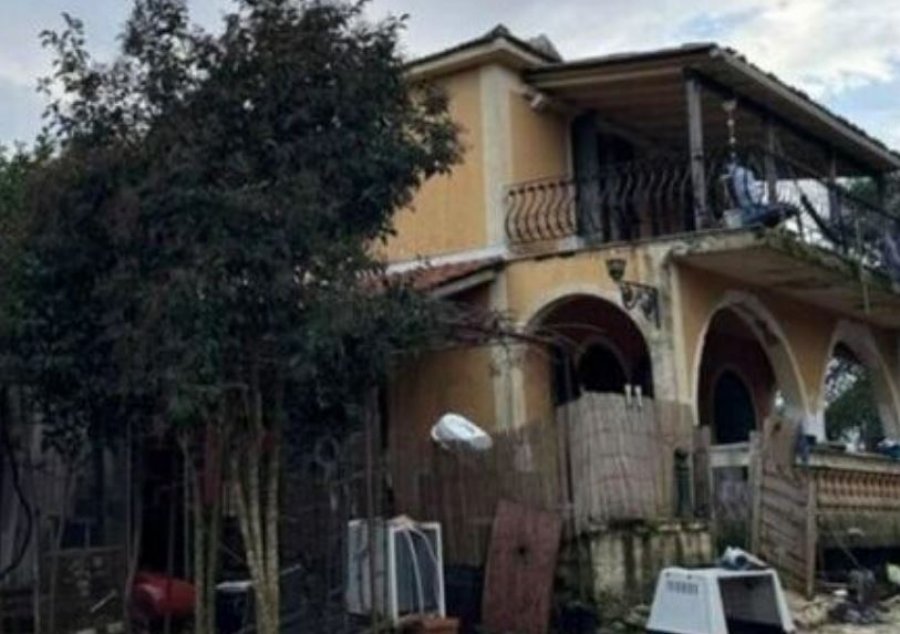 Flet babai i 2-vjeçarit që e mbyti Pit Bulli në Greqi: Më pa, më buzëqeshi dhe mbylli sytë