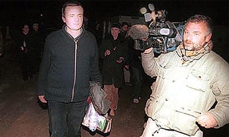 Rrëfimi i kameramanit, si u prit Kurti në Merdare pas lirimit?