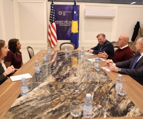 Haradinaj takohet me diplomaten Prattipati, diskutojnë për zgjedhjet e dhjetorit