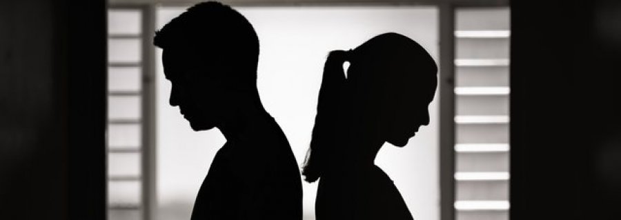 Ja arsyeja psikologjike pse qëndrojmë në marrëdhënie që nuk funksionojnë më