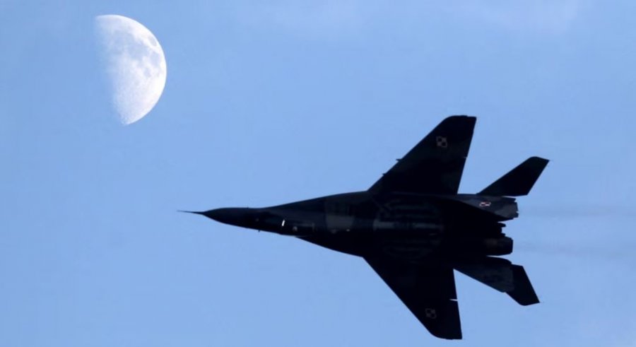 Polonia synon t’i këmbejë avionët sovjetikë me dronët ukrainas