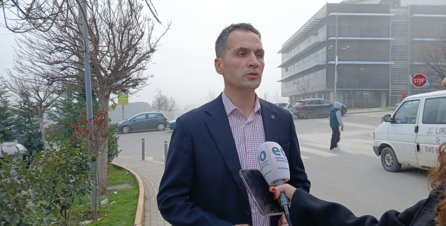 Rritja e pagës minimale në 425 euro nga janari, Mustafa: Vendim i pamatur dhe populist