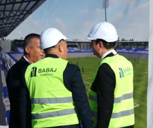 Vendoset gur themeli në stadiumin “Zahir Pajaziti” në Podujevë, Kurti e Bulliqi zotohen se do të bëhet me kriteret e UEFA-s