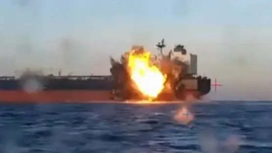 Ukraina thotë se ka goditur dy anije ruse, që transportonin pajisje ushtarake në Detin Kaspik