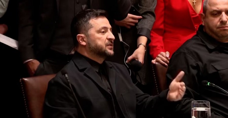 Zelensky thotë se Donbasi vazhdon të jetë pengesë mes trysnisë për një marrëveshje për paqe