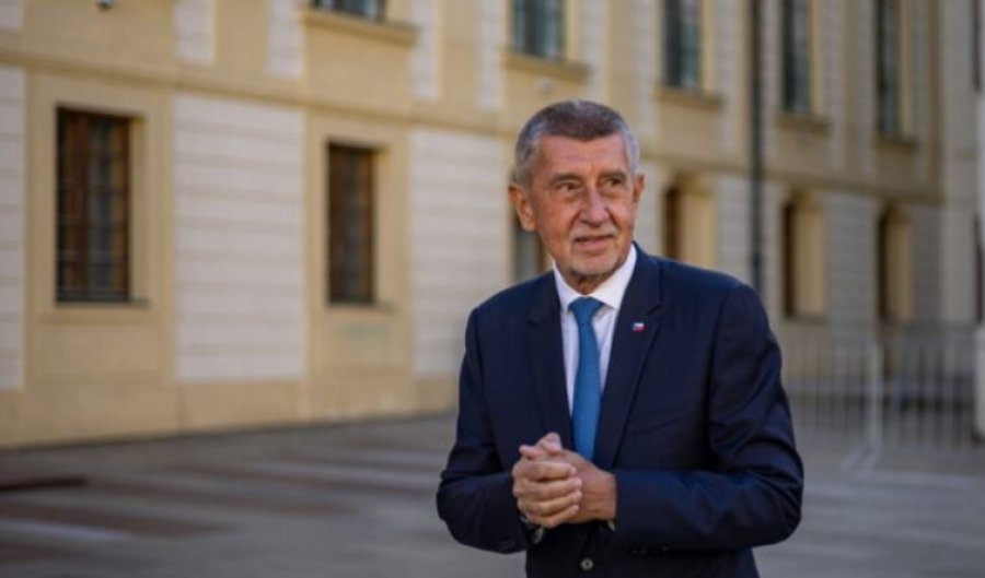 Kryeministri Andrej Babis i prerë: Republika Çeke refuzon garancitë për financimin e Ukrainës