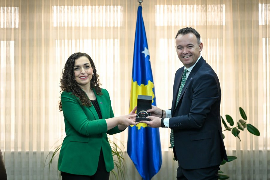 Smajlaj: Vizita e Osmanit në Mitrovicë mund të perceptohet si anësi politike