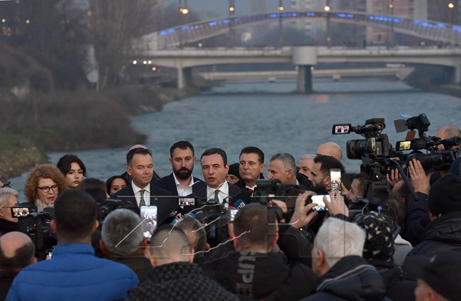 Kurti: E përsërisim në çdo takim me ndërkombëtarët, ura e Ibrit duhet të jetë e hapur