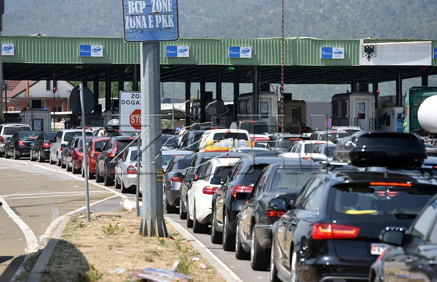 S’ka pritje në pikat kufitare për të hyrë në Kosovë