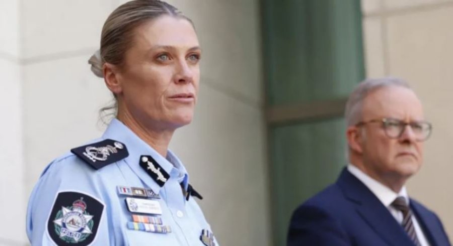 Australia ndryshon rregullat për blerjen e armëve