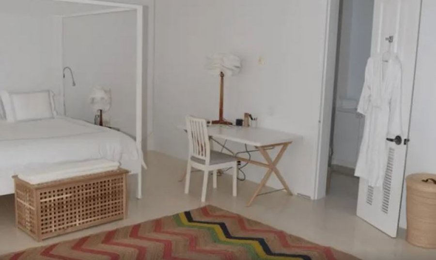 Publikohen mijëra dokumente të Epstein, përfshihen Clinton e Michael Jackson