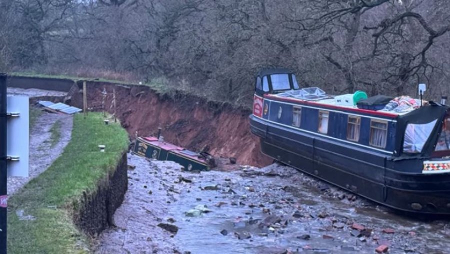 Hapet vrimë e madhe në një kanal në Britani, shpallet gjendje e jashtëzakonshme