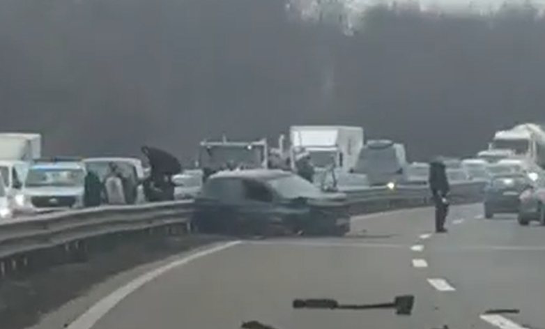 Policia jep detaje për aksidentin në autostradën “Ibrahim Rugova”