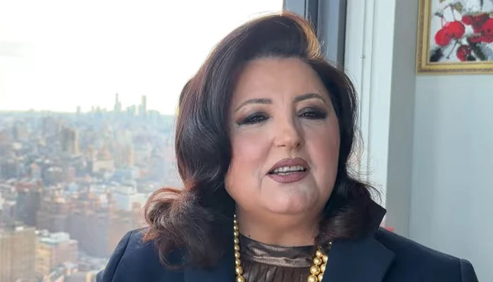 “Guri i rëndë në vend të vet, unë akoma jam kavajase” - Parashqevi Simaku në Sofrën e Kavajës, ku u nderua qytetare nderi