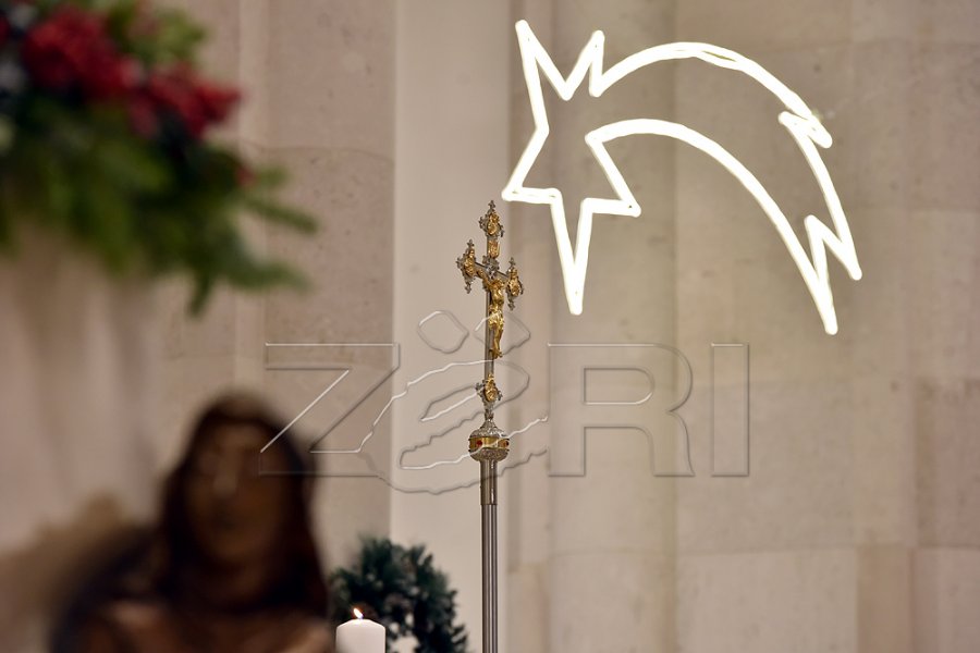 Osmani uron Krishtlindjet