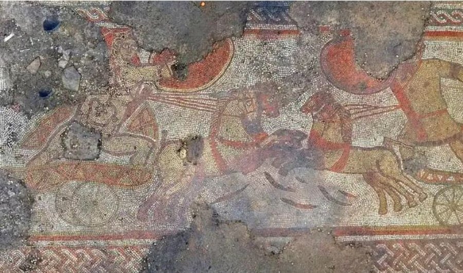 Zbulohet në Britani mozaiku romak që tregon një version të humbur të Luftës së Trojës