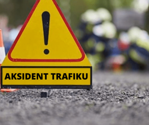 Aksident mes dy veturave në rrugën Mitrovicë-Prishtinë, lëndohen tre persona