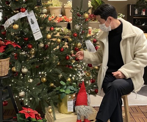 Si është të festosh Krishtlindjet në një vend ku kjo është e ndaluar?