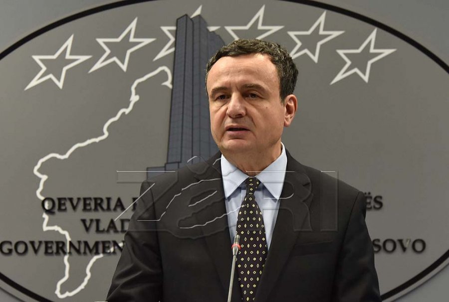 Ndarja e shtesave prej 100 eurove - Kurti: Çdoherë para vitit të ri ne i gëzojmë të moshuarit dhe fëmijët