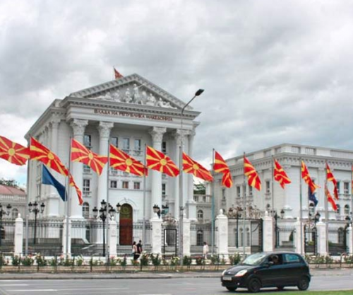 Maqedonia e Veriut shpall krizë të energjisë elektrike për shkak të mungesës së naftës