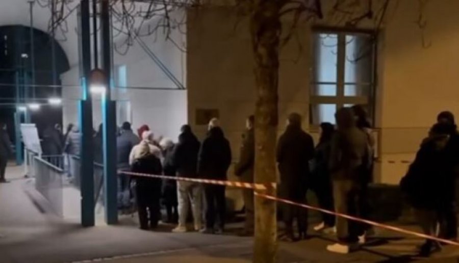 Mërgimtarët duke pritur në radhë në Cyrih për të votuar, Gërvalla publikon pamjet [video]
