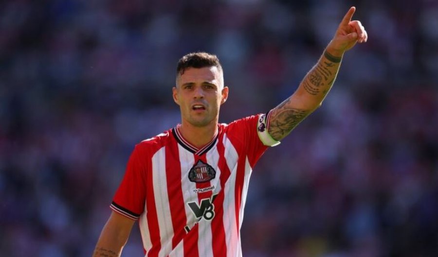 Do të luftojmë për të: Mesazhi prekës i Xhakës për tifozin e Sunderland