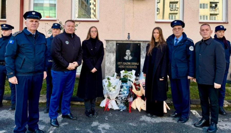 Policia bën homazhe në përvjetorin e rënies së heroit Izet Demaj