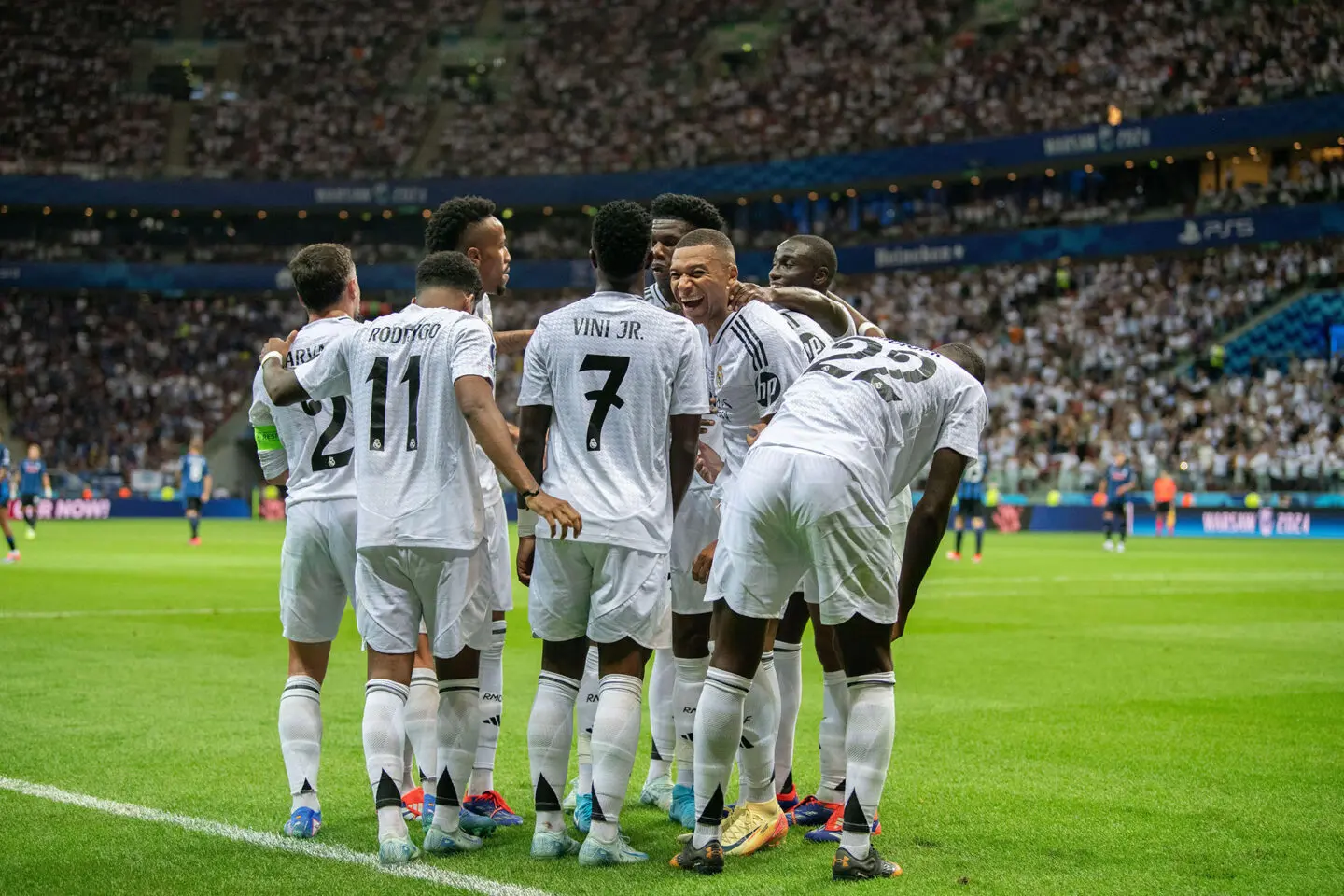 Real Madrid kryeson listën e klubeve më të vlefshme në botë