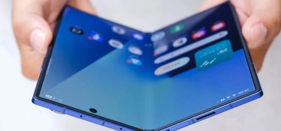 Samsung po përgatit telefon të palosshëm me ekran të gjerë për vitin e ardhshëm