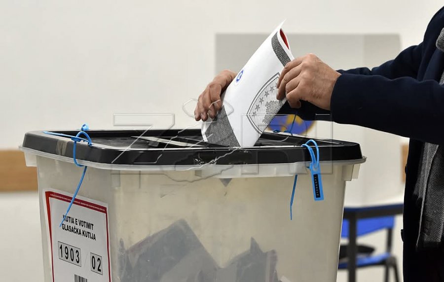 Lirohet në procedurë të rregullt 75-vjeçari, i dyshuar për grisje të fletëvotimit