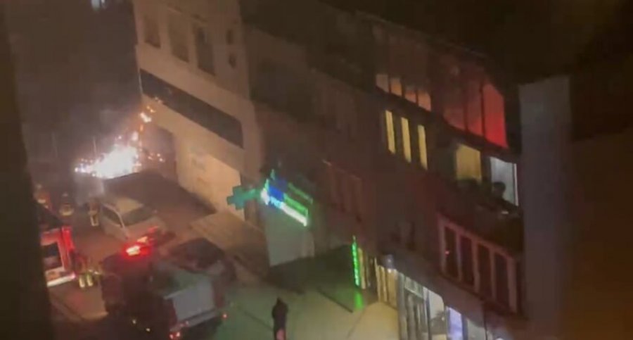 Digjet një trafo e rrymës në Prishtinë [video]