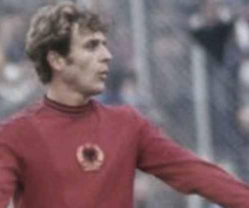 Ndahet nga jeta ikona e futbollit shqiptar