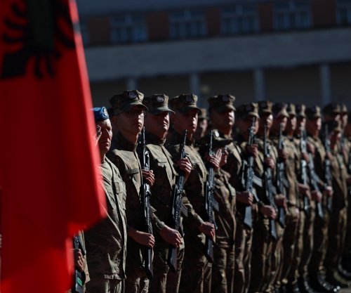 Shqipëria bëhet me 387 ushtarë të ri